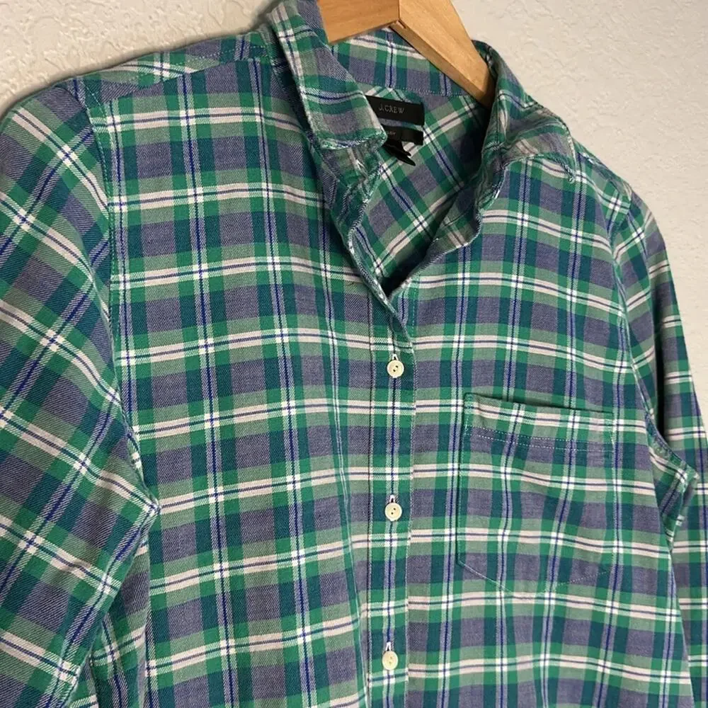 J. Crew Boy Shirt Green Blue Plaid Button Up Front Preppy Casual Western Farm